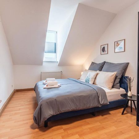 Grosszuegiges Apartment - Zentral - Kueche - Familienfreundlich 埃尔福特 外观 照片