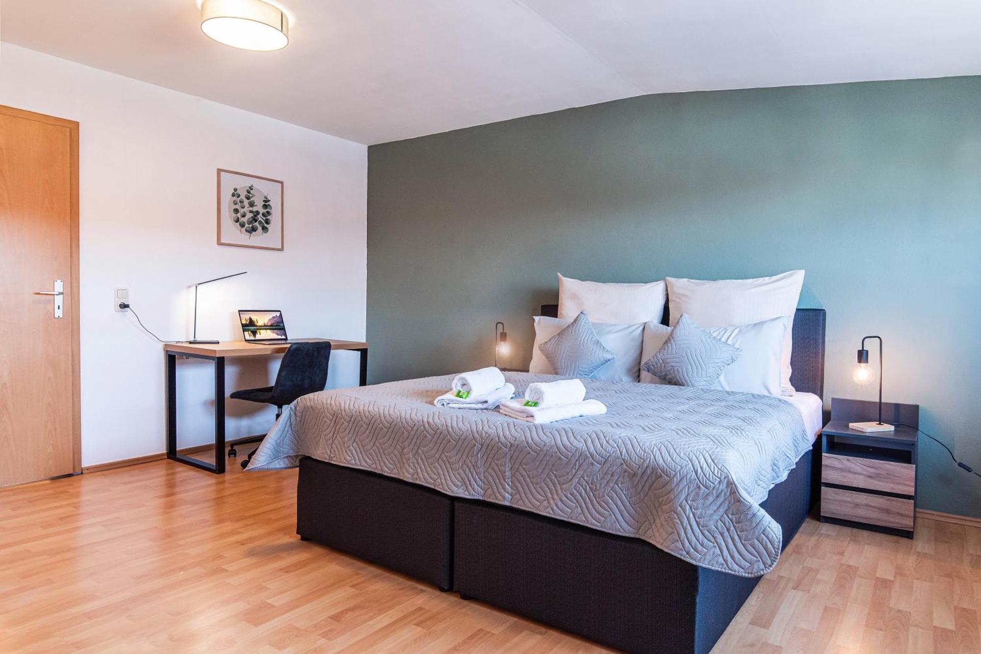 Grosszuegiges Apartment - Zentral - Kueche - Familienfreundlich 埃尔福特 外观 照片