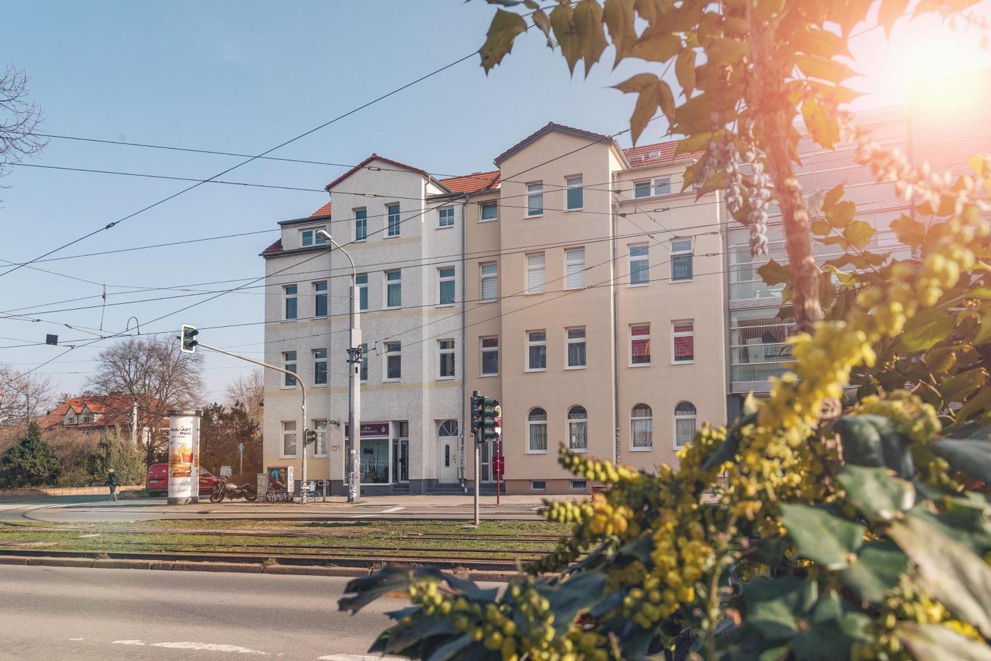 Grosszuegiges Apartment - Zentral - Kueche - Familienfreundlich 埃尔福特 外观 照片